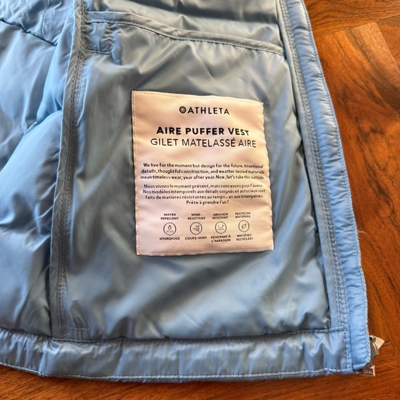 Athleta Aire Puffer Vest Size Small in Coastal Blue - Picture 7 of 16
